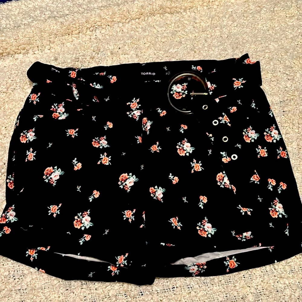 Torrrid shorts